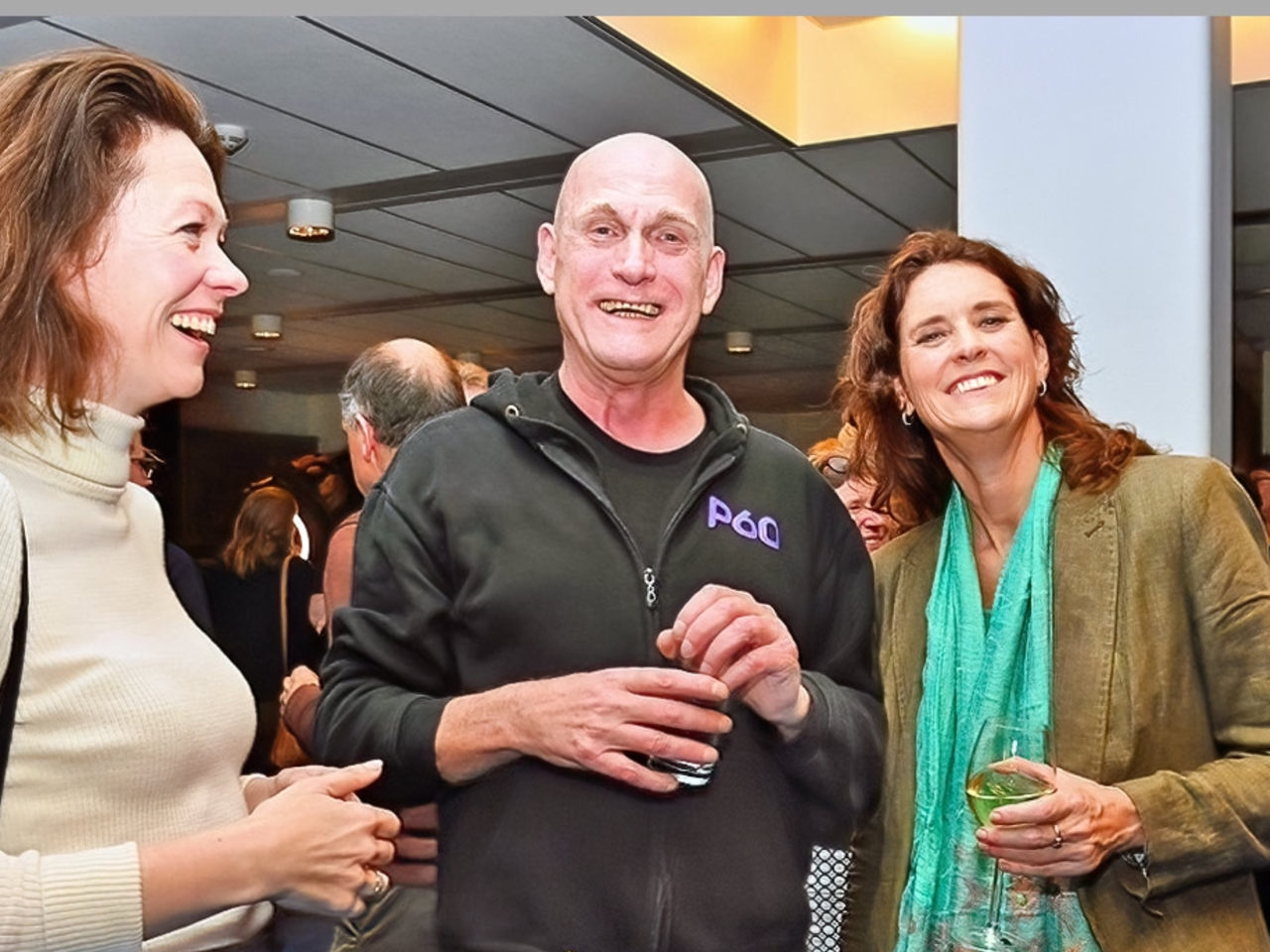 Column Jacobine van den Hoek: Nieuwjaarskus - mijn Amstelveen