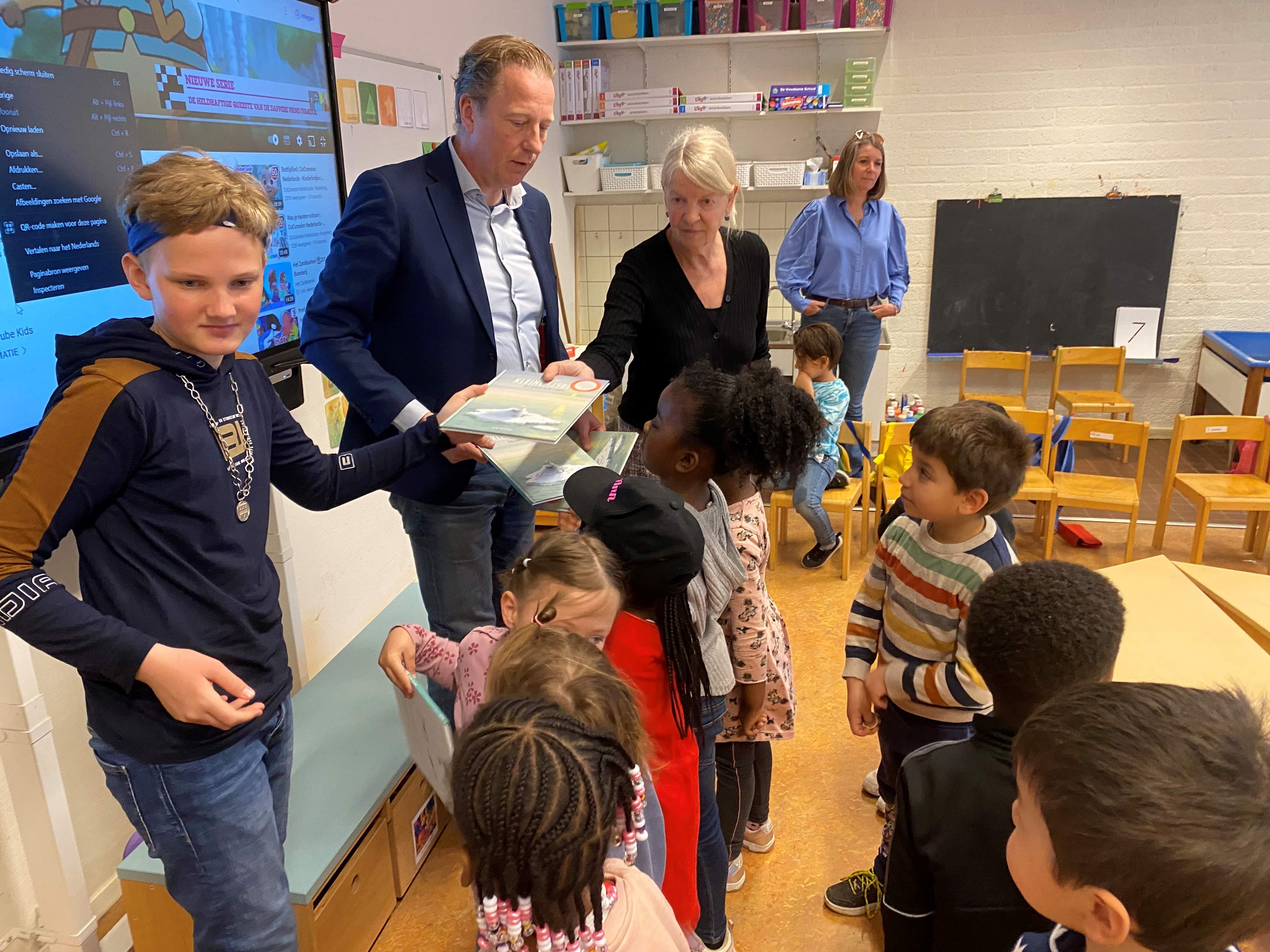 Start actie ‘Geef een prentenboek cadeau” mijn Amstelveen